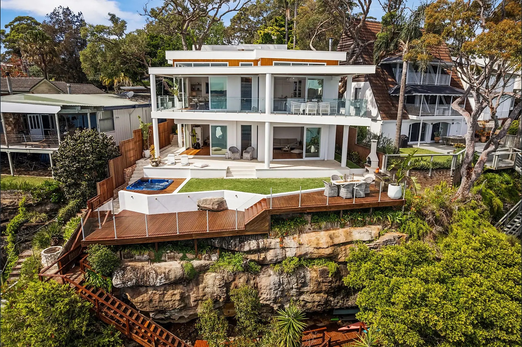 Home on a sandstone cliff from the air